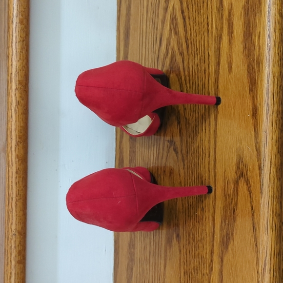 Charlotte Russe red 3 inch heels size 7 - Picture 4 of 7